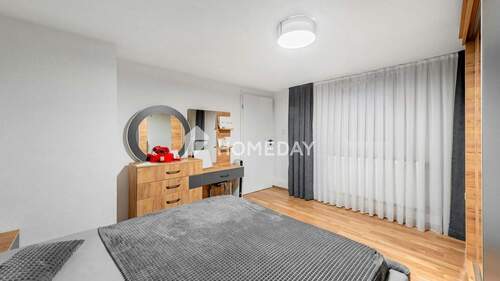 2. OG Kinderzimmer 3 2 - 