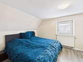 Schlafzimmer DG - 