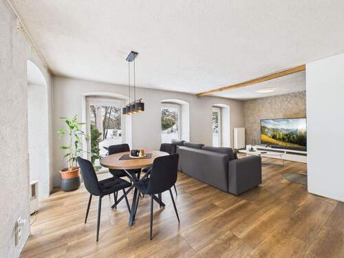 Wohnbereich - Ein Haus mit Geschichte, Charakter und außergewöhnlichem Potenzial - attraktives Bieterverfahren ab 150.000 €