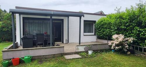 Rückansicht - 4 Zimmer Bungalow in Ahrensburg