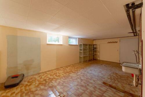 Waschraum u. Gartenausgang.jpg - 