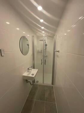 Duschbad 1. UG - 