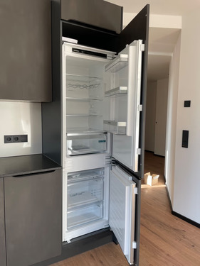 Kühl- Gefrierschrank, Kombi - Etagenwohnung mit 83,00 m&sup2; in Sellin zur Miete