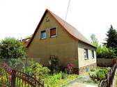 Seitenansicht links - Einfamilienhaus mit 93,50 m&sup2; in Lauchhammer zum Kaufen