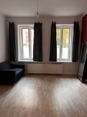 Zimmer - 1 Zimmer Etagenwohnung in Kiel
