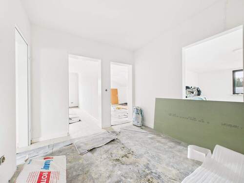 CAM05322G0-PR0017-STILL031.jpg - 