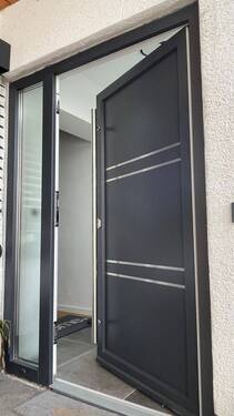 Haustür.jpg - 5 Zimmer Doppelhaushälfte in Weilburg