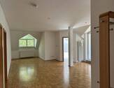 Zimmer 1 - Etagenwohnung mit 106,00 m&sup2; in Kassel zur Miete