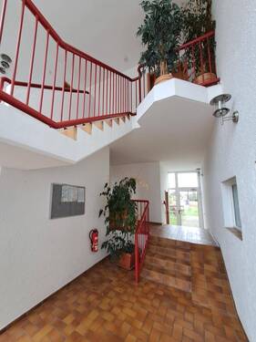 Entre Treppenhaus - 2 Zimmer Etagenwohnung in Pfungstadt