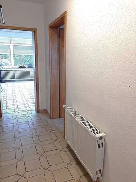 Blick ins Wohnzimmer - 
