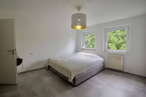 Schlafzimmer pos. 2 - 