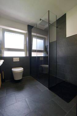 WC & Dusche pos. 2 - 