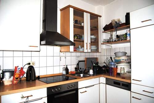 Einbauküche vorhanden - 