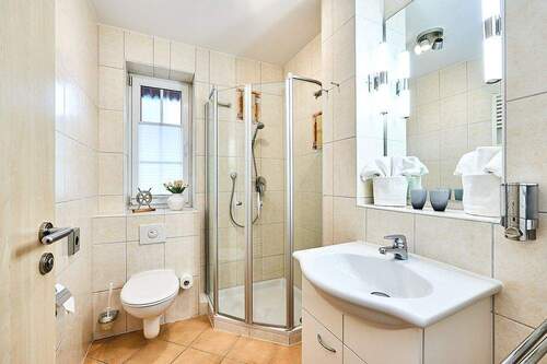 Duschbad EG - Etagenwohnung mit 84,60 m&sup2; in Sylt zum Kaufen