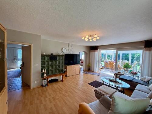 Wohnzimmer - Etagenwohnung mit 95,00 m&sup2; in Buchholz zum Kaufen