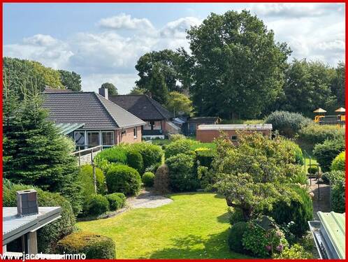 Sommerimpression - Blick von der Loggia - 