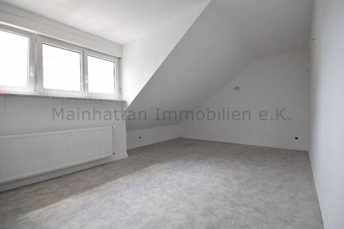 Wohnzimmer - 2 ZW - BESICHTIGUNG: 16.10.2025 JETZT BEWERBEN!