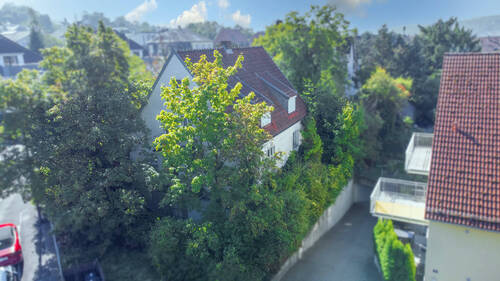 Außenaufnahme - 7 Zimmer Mehrfamilienhaus, Wohnhaus zum Kaufen in Würzburg