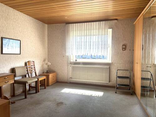 Schlafzimmer EG - 