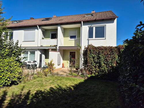 Ansicht 2.jpg - Teilrenoviertes Reiheneckhaus in ruhiger Lage - kurzfristig verfügbar -