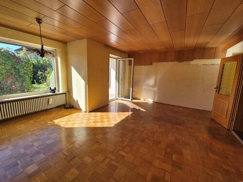 Wohnzimmer.jpg - 5 Zimmer Reihenendhaus zum Kaufen in Neusäß