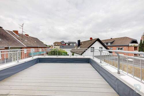1. OG Wohnung rechts - Balkon - 