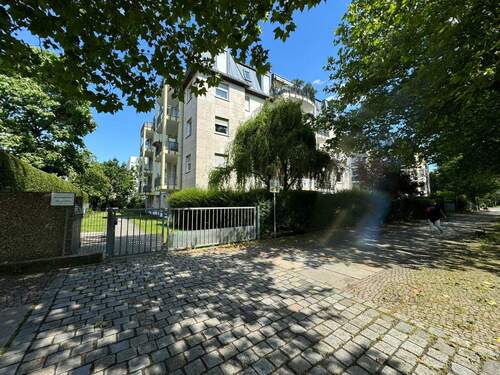 IMG_4960.jpg - 4 Zimmer Terrassenwohnung zum Kaufen in Leipzig