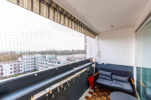 Loggia - Etagenwohnung mit 103,00 m&sup2; in Kornwestheim zum Kaufen