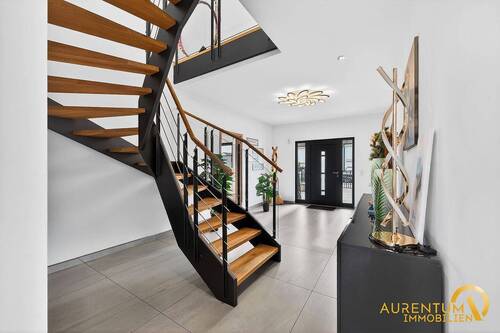 Eingangsbereich - Einfamilienhaus mit 253,00 m&sup2; in Langquaid zum Kaufen