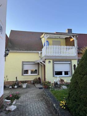 Haus mit Balkon - Doppelhaushälfte mit 120,00 m² in Kemberg zum Kaufen