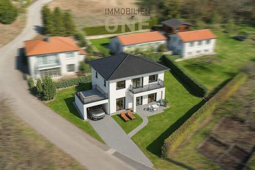 Bild 1 - Traumhaftes Grundstück in leichter Hanglage am Domspatzenberg - Provisionsfrei