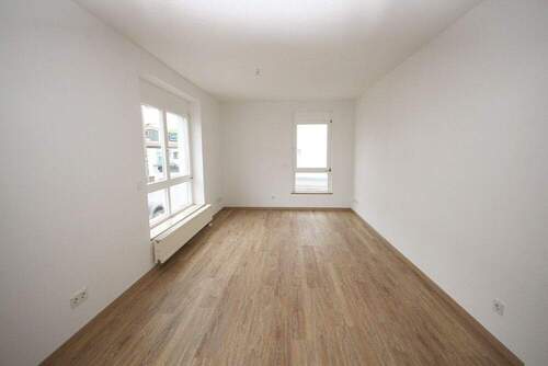 Gemütlicher Wohnbereich - 2 Zimmer Etagenwohnung in Neumarkt in der Oberpfalz