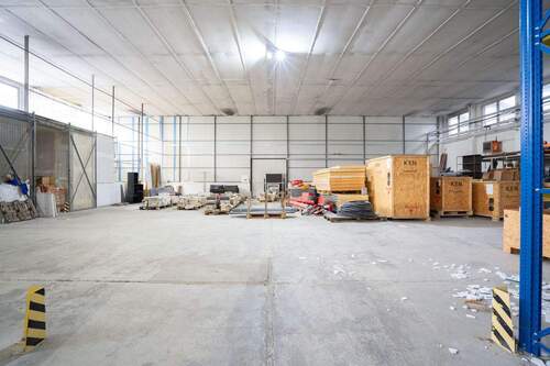 Halle1.6 - Halle in Barth zur Miete