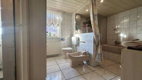 Wohnhaus Badezimmer - 