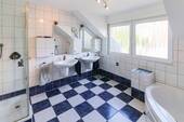 Badezimmer OG - 