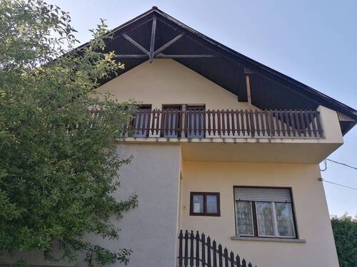  Haus Südseite - Mehrfamilienhaus, Wohnhaus mit 95,00 m&sup2; in Hévíz zum Kaufen