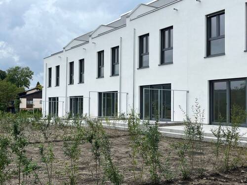 Aussenansicht 2 - 5 Zimmer Reihenendhaus in Bad Säckingen