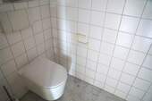 WC - 
