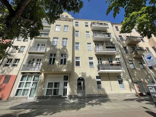 1 - Helles Wohnparadies mit Balkon und Terrasse in Charlottenburg