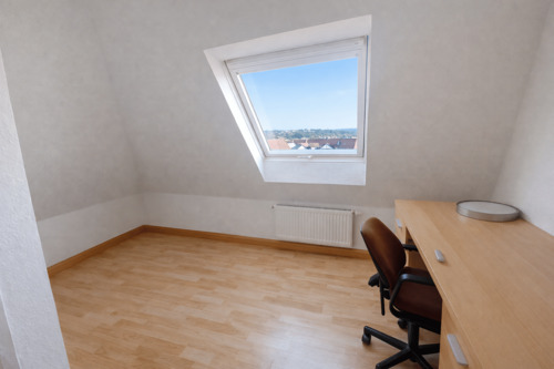 DG: Zimmer 2 - 