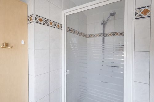 DG: Tageslichtbad Dusche - 