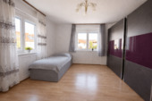 EG: Zimmer 2 - Mehrfamilienhaus, Wohnhaus mit 260,00 m&sup2; in Keltern- Ellmendingen zum Kaufen