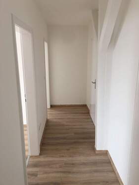 Flur - 3 Zimmer Etagenwohnung in Kassel