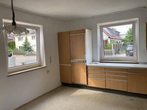 IMG_2663 - 8 Zimmer Mehrfamilienhaus, Wohnhaus in Schrobenhausen