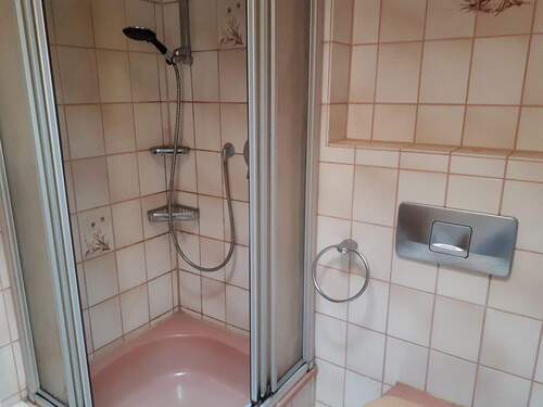 Dusche.jpg - 3 Zimmer Etagenwohnung in Waiblingen