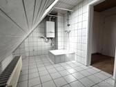 Bad - Etagenwohnung mit 65,00 m&sup2; in Beindersheim zur Miete