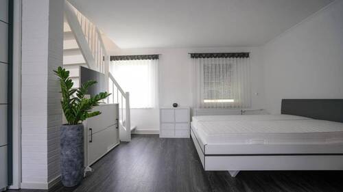 Schlafzimmer EG - 