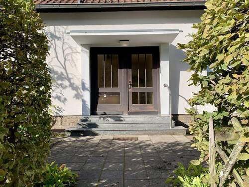 Entree - 4 Zimmer Terrassenwohnung in Düsseldorf