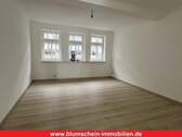 Blick Wohnzimmer - *Erstbezug nach Sanierung, Schicke 3-Raum Altbauwohnung mit Stellplatz*