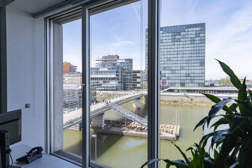 Ausblick - Büro zur Miete in Düsseldorf